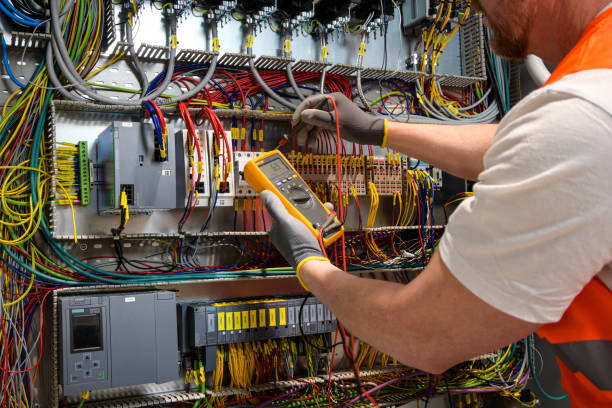Best Emergency Electrical Repair  in Lakewood, OH